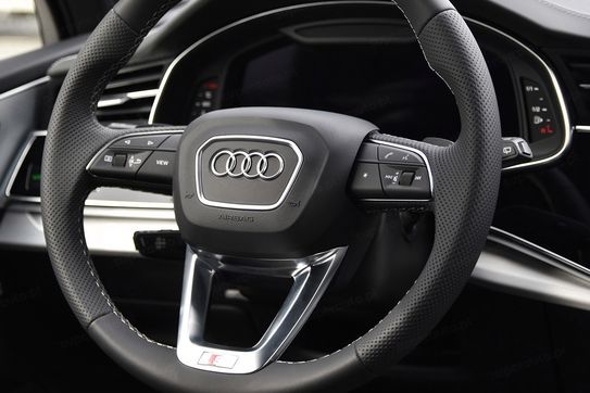 Audi Q8 TFSI e quattro