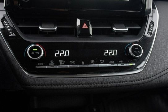 Toyota Corolla 1.8 Hybrid