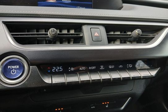 Lexus UX 250h F Impression 2WD