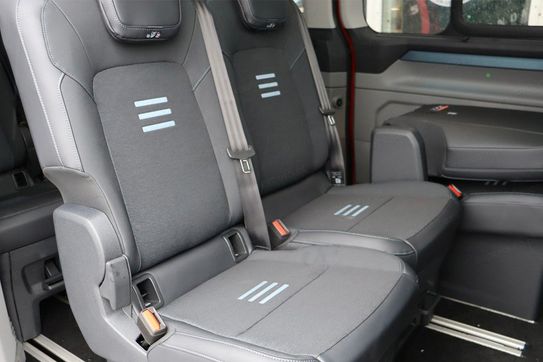 Ford Tourneo Custom 320 L2H1 Active A8