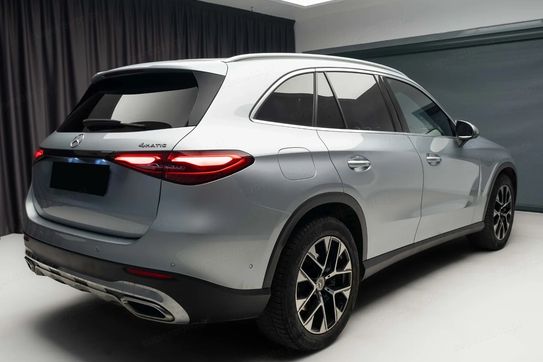Mercedes GLC 300 e 4-Matic Avantgarde