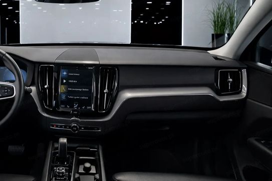 Volvo XC60 B4 D AWD Momentum Pro aut