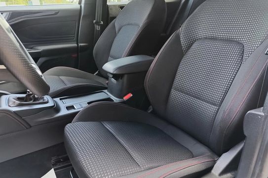 Ford Focus 1.0 EcoBoost ST-Line X