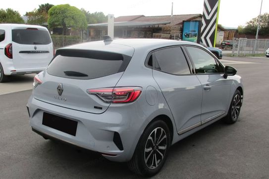 Renault Clio Techno 1.6 E-TECH Full Hybrid