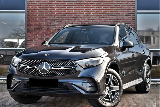 Mercedes GLC 200 4-Matic AMG Line