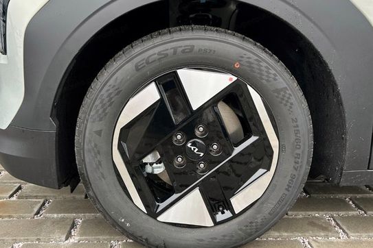 Kia EV3 81.4kWh Earth