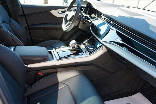 Audi Q7 50 TDI quattro S Line