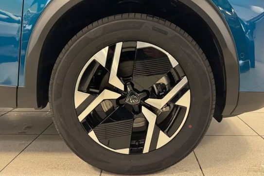 Peugeot 2008 Allure e-DCS 1.2 mHEV
