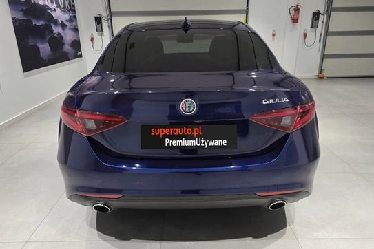 Alfa Romeo Giulia Turbo Super