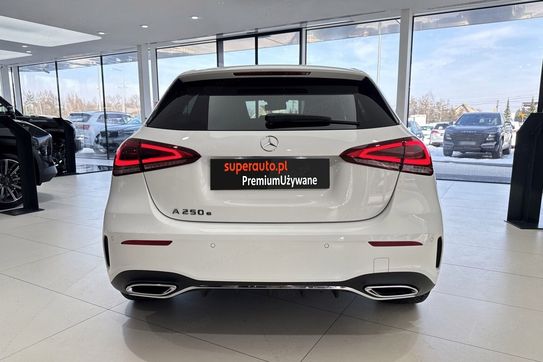 Mercedes Klasa A 250 e AMG Line