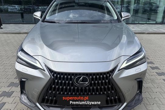 Lexus NX 450h+ AWD