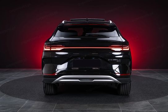 BYD Seal U DM-i  Design AWD