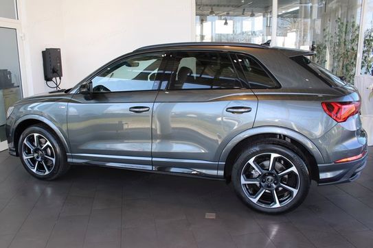 Audi Q3 35 TFSI S line