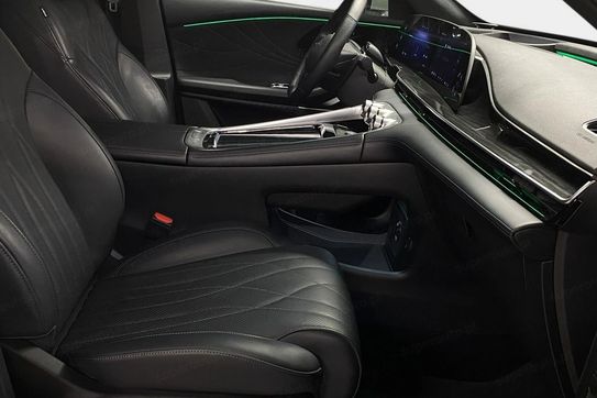 Omoda 9 1.5 Super Hybrid AWD