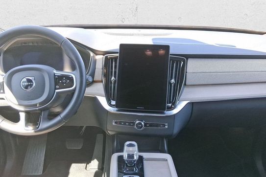 Volvo XC90 B5 B AWD Plus Dark 7os aut
