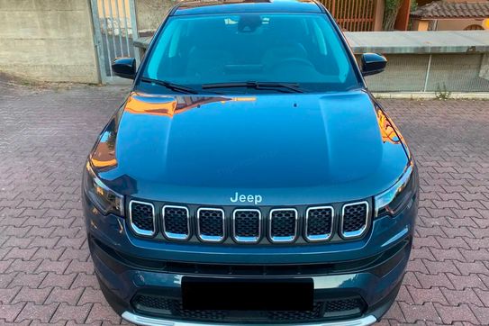 Jeep Compass Altitude 1.5 T4 Turbo MHEV DCT7