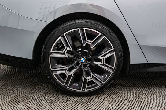 BMW Seria 5 540d M Sport xDrive mHEV aut