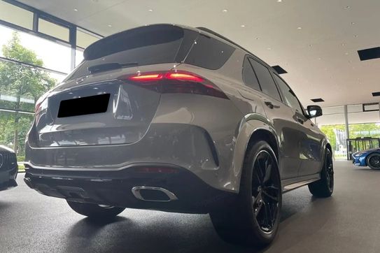 Mercedes GLE 300 d  4-Matic AMG Line
