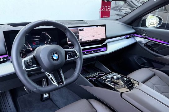 BMW Seria 5 540d xDrive mHEV M Sport aut