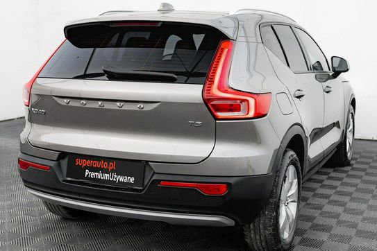 Volvo XC40 T3 Momentum Pro