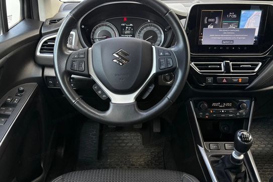 Suzuki S-Cross SX4