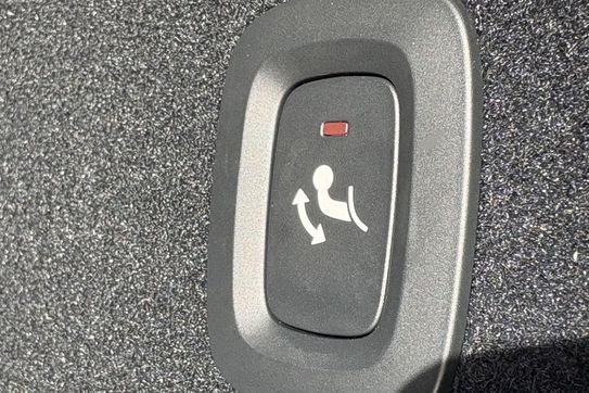 Volvo XC60 T6 Plug-In Hybrid AWD Plus Dark aut