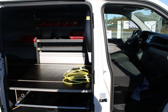 Volkswagen Transporter L2H1