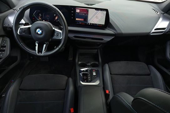 BMW Seria 1 120 mHEV aut