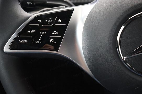 Mercedes CLA 200