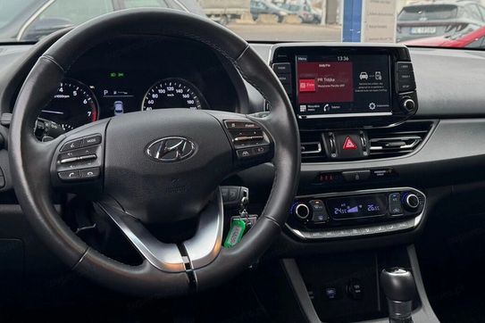 Hyundai i30 1.0 t-Gdi Smart Dct