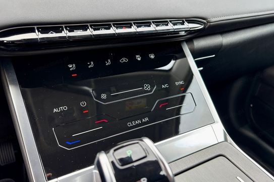 Chery Tiggo 4 Essential  1.5 T-GDI HEV DHT