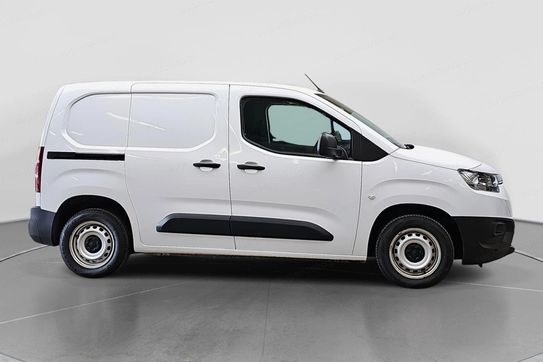 Toyota ProAce D-4T Active