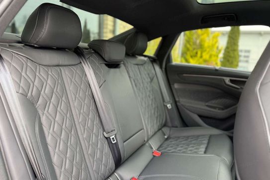 Audi A6 TDI quattro S line