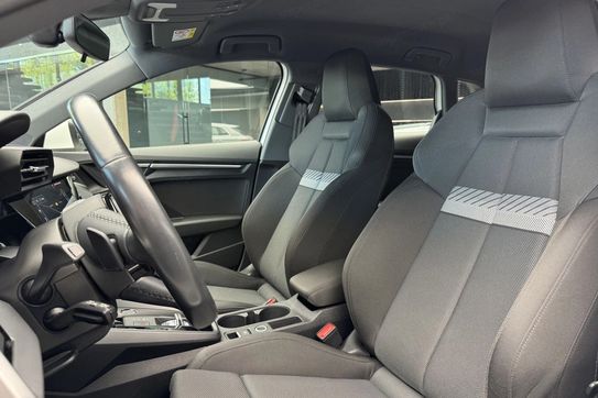Audi A3 35 TFSI mHEV Advanced S tronic