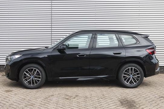 BMW iX1 eDrive20 M Sport
