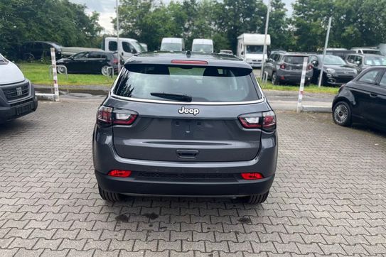 Jeep Compass Altitude 1.5 T4 mHEV DCT