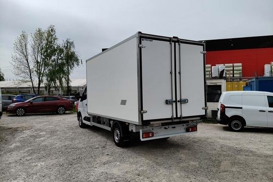 Renault Master L3 Kontener 8EP Izoterma