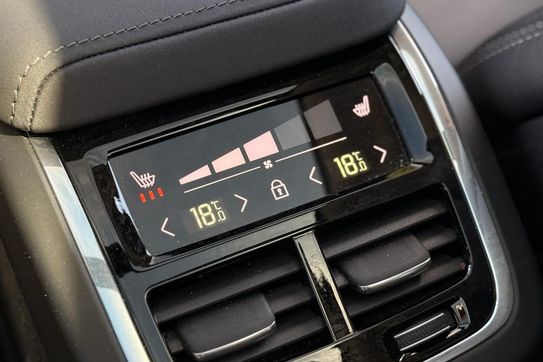 Volvo XC60 B5 B AWD Ultimate Dark