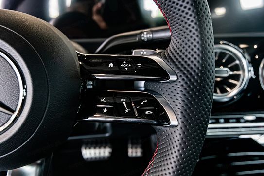 Mercedes CLA 200  AMG Line  Shooting Brake