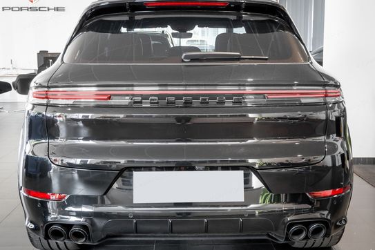 Porsche Cayenne S E-Hybrid  Black Edition