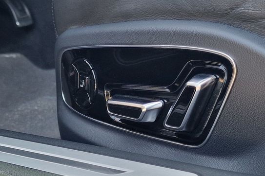 Audi A8 S8 TFSI mHEV quattro Tiptr.