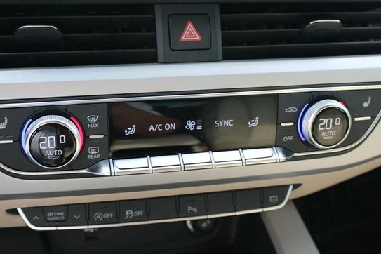 Audi A4 2.0 TDI S tronic