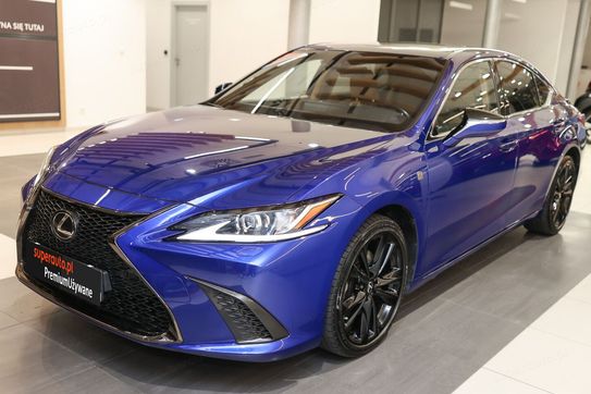 Lexus ES 300h F Sport Design