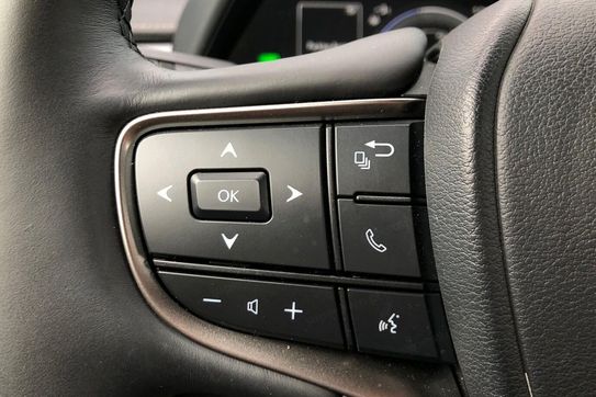 Lexus UX 250h F Sport Design 2WD