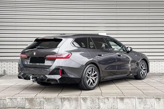 BMW Seria 5 Touring 540d xDrive M Sport