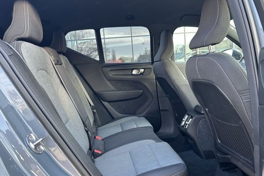 Volvo XC40 B3 Plus Dark aut