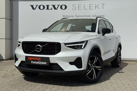 Volvo XC40 B3 Plus Dark