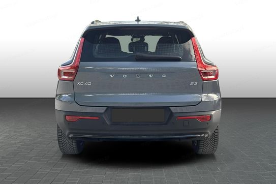 Volvo XC40 B3 Plus Dark