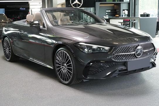 Mercedes CLE 200  4-Matic AMG Line Kabriolet