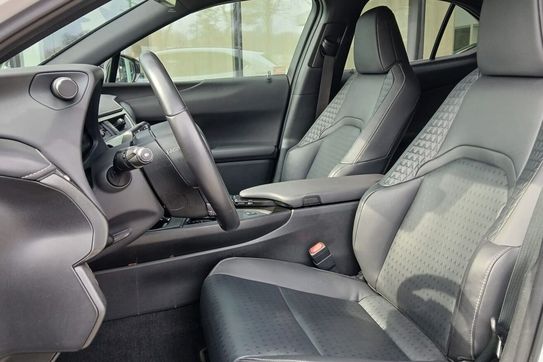 Lexus UX 250h F Impression 2WD